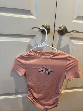 Amazon Pink Floral Short Sleeve Girls Tee